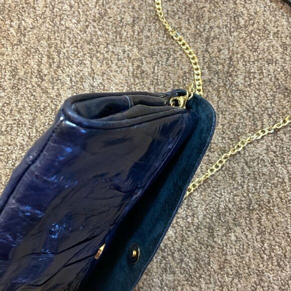 VTG, GENUINE EEL SKIN MADE IN KOREA Elegant Blue Clutch with Gold Chain - Picture 5 of 16